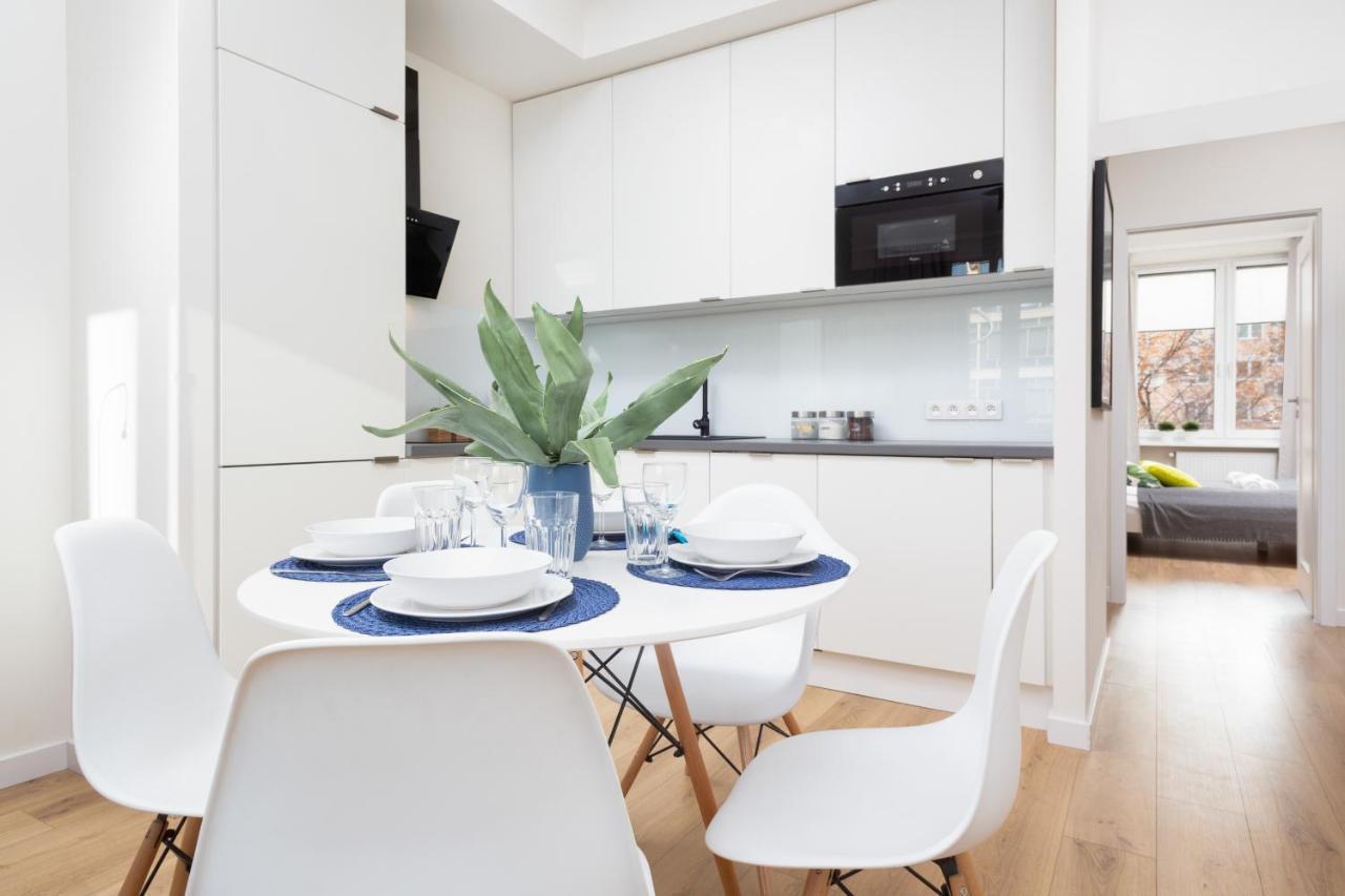 Family City Center Apartment By Renters Prestige Varşovia Exterior foto